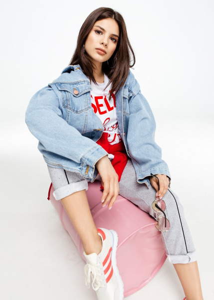 Певица Мишель Андраде снялась в fashion story для известного украинского бренда